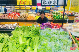 Chủ động lương thực, nhu yếu phẩm, đảm bảo cung ứng cho người dân