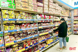 Chủ động lương thực, nhu yếu phẩm, đảm bảo cung ứng cho người dân