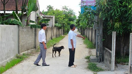 Hầu hết các tuyến đường như thế này ở Thạch Hạ đều phải mở rộng mỗi bên hơn 1 mét.