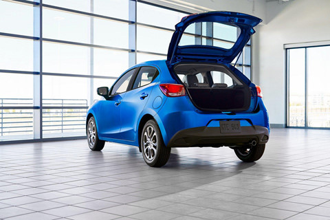 Toyota Yaris 2020 lộ diện, bất ngờ sở hữu thiết kế giống Mazda