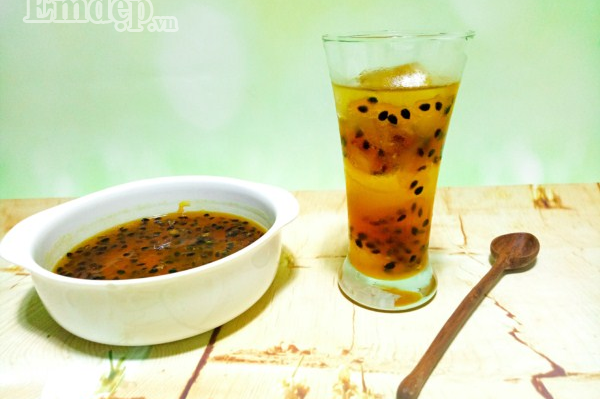 Tự làm siro chanh leo mát lạnh, tràn đầy năng lượng