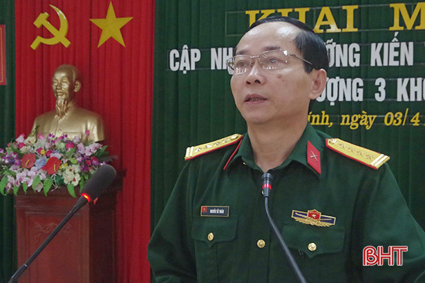 Khai mạc lớp cập nhật kiến thức QPAN cho 120 cán bộ đối tượng 3