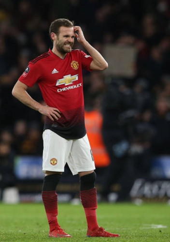 Lộ 6 ngôi sao chuẩn bị chia tay MU: Bất ngờ với “siêu trung vệ”