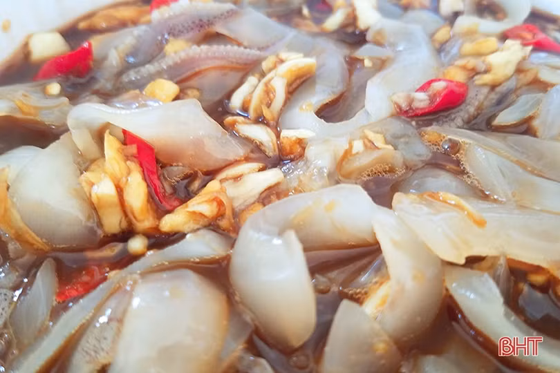 Lao xao mùa mực “nhảy” ở Hà Tĩnh