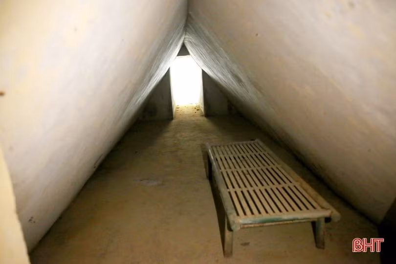 Thăm nơi làm việc của Trung tướng Đồng Sỹ Nguyên tại Hương Khê - Hà Tĩnh