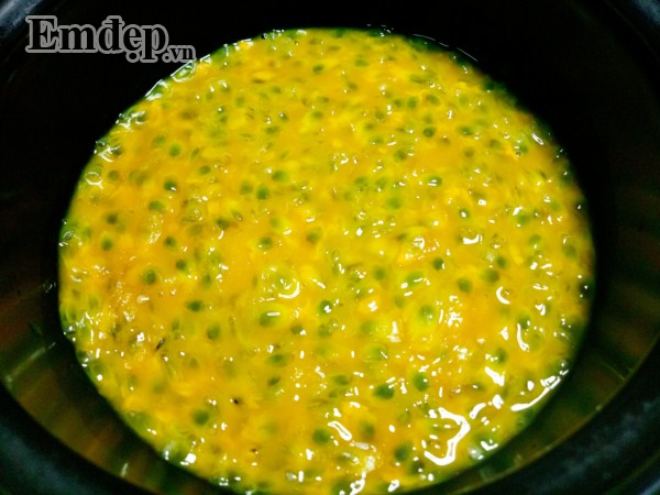 Tự làm siro chanh leo mát lạnh, tràn đầy năng lượng