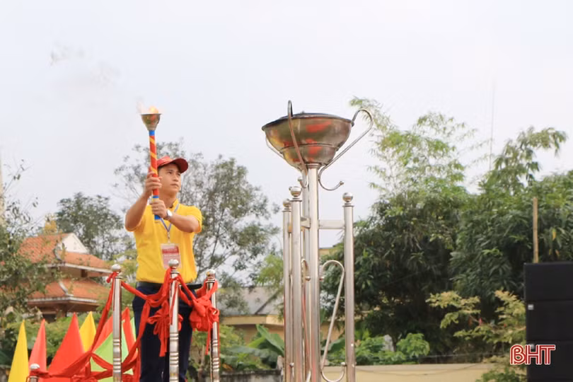 Hơn 200 vận động viên tham gia Hội thao Agribank Hà Tĩnh II