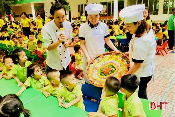 Trải nghiệm thú vị Lễ hội Tết Hàn thực ở Trường Mầm non Trí Đức
