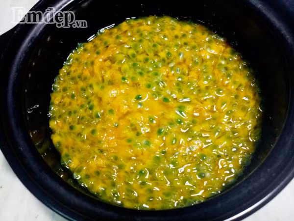 Tự làm siro chanh leo mát lạnh, tràn đầy năng lượng