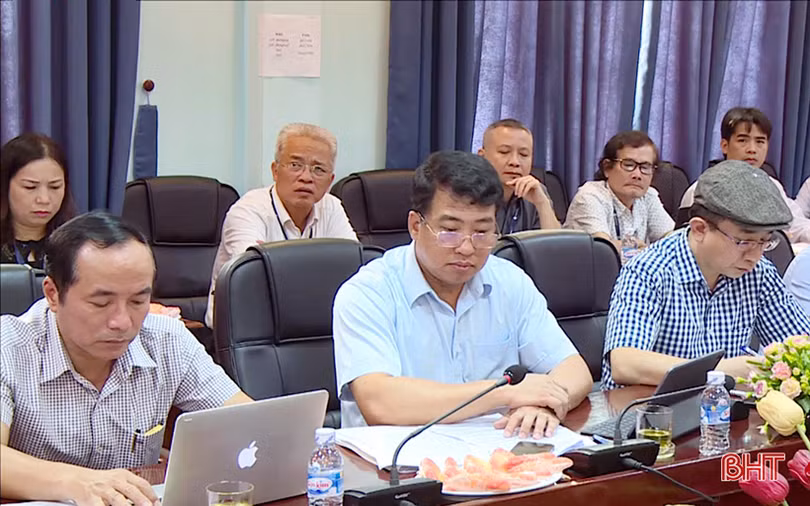 Chủ tịch UBND tỉnh: ĐH Hà Tĩnh cần chủ động đổi mới mô hình quản lý, đào tạo