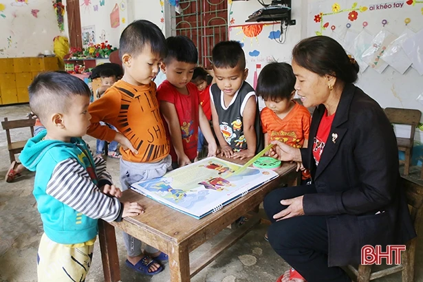 Điểm trường “cắm bản” Hương Khê xuống cấp: “Rất thương học sinh nhưng không biết phải làm sao”!?