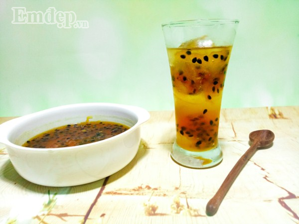 Tự làm siro chanh leo mát lạnh, tràn đầy năng lượng