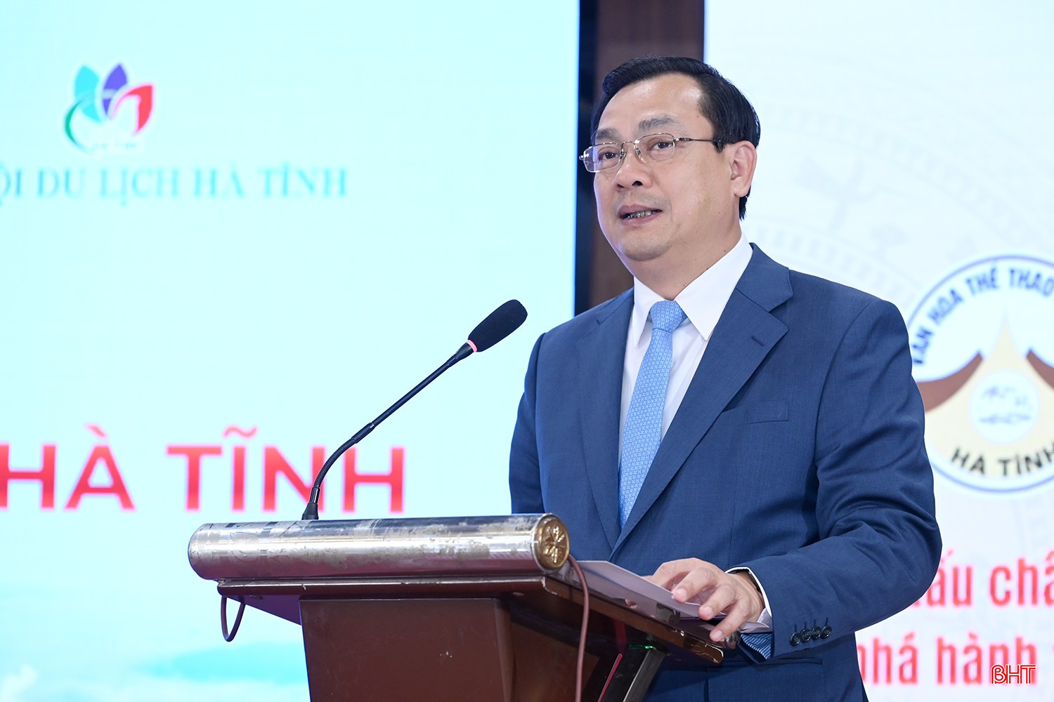 Cục trưởng Cục Du lịch quốc gia Việt Nam Nguyễn Trùng Khánh phát biểu chỉ đạo tại hội thảo.