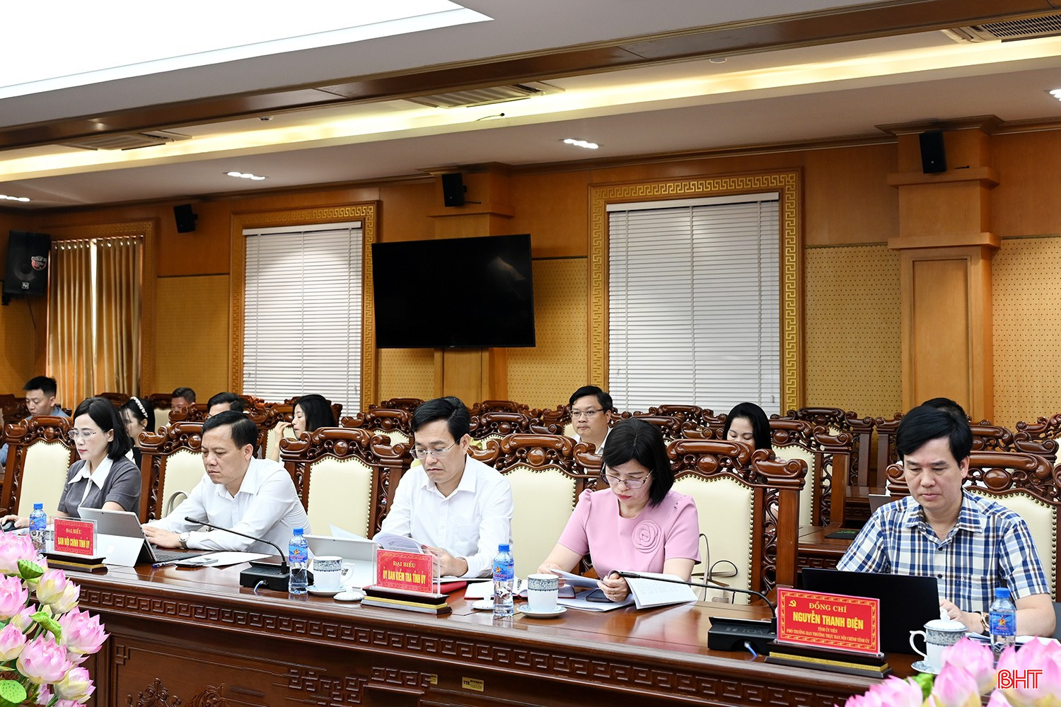 Đại biểu dự buổi làm việc.