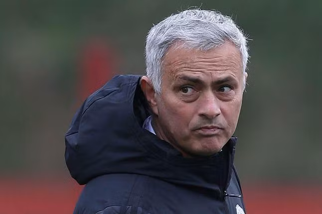 Chuyển nhượng sáng 5/5: Lộ bến đỗ của Mourinho; MU cho De Gea cơ hội cuối