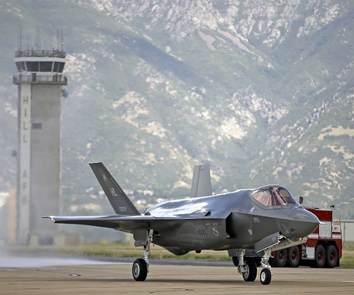 Chi tiêu quốc phòng thế giới đạt kỉ lục trong năm 2018