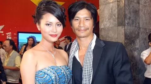 Dustin Nguyễn giành giải nam diễn viên chính xuất sắc nhất, bên cạnh nữ diễn viên Đỗ Hải Yến. Ảnh: V.Tiến