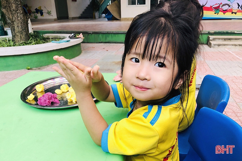 Học sinh mầm non Trí Đức háo hức khám phá Tết Trung thu