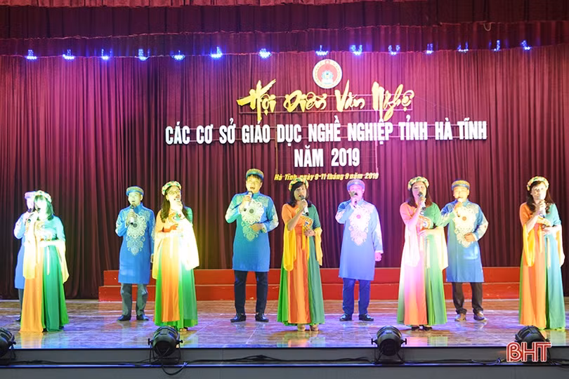 Cao đẳng Y tế Hà Tĩnh nhất Hội diễn văn nghệ các cơ sở giáo dục nghề nghiệp năm 2019