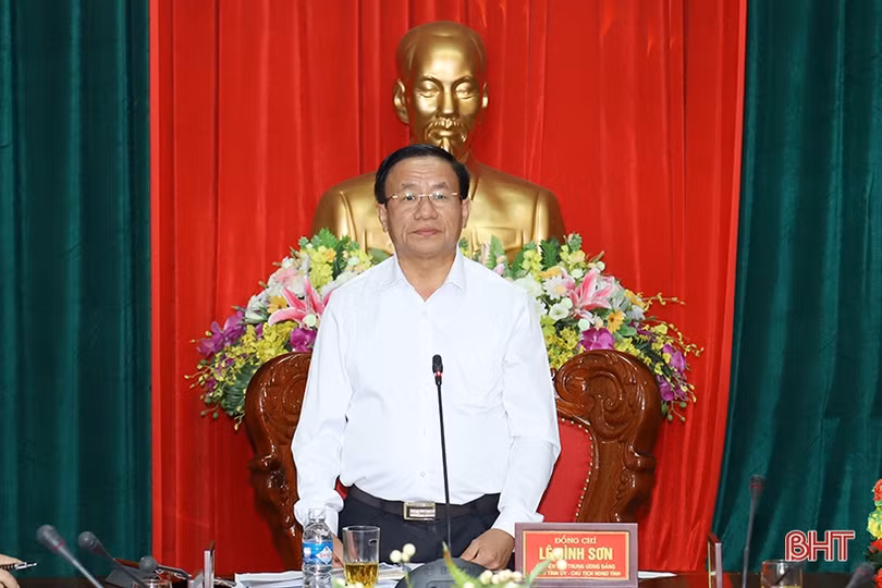 Nêu gương điển hình, cách làm hay tại hội nghị tổng kết 10 năm xây dựng nông thôn mới