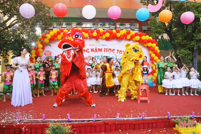 Học sinh mầm non Trí Đức háo hức khám phá Tết Trung thu