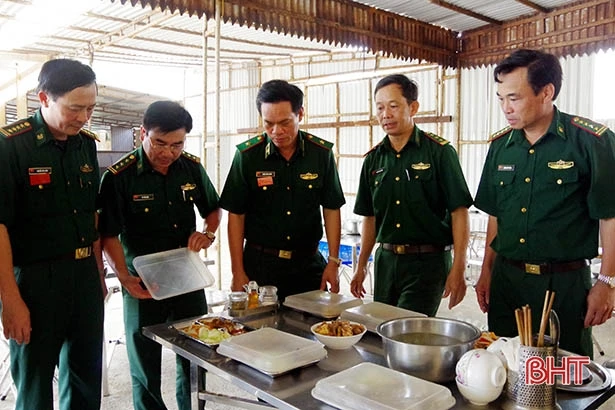 Bộ Tư lệnh Biên phòng kiểm tra tại Hà Tĩnh
