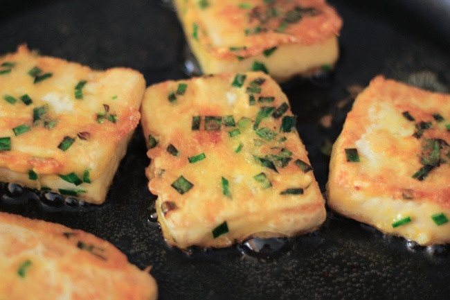 Mềm mềm, thơm thơm đậu phụ bọc trứng chiên cực ngon cho bữa sáng