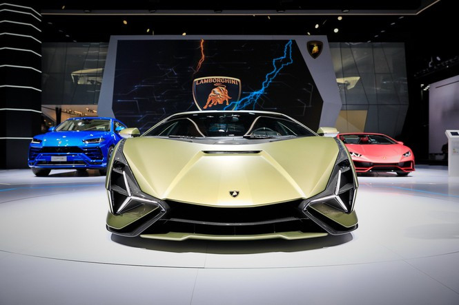 Siêu xe Lamborghini Sian chính thức trình làng