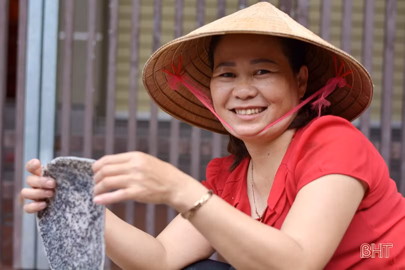 Về Kỳ Anh coi chừng “nghiện” bánh đa chợ Cầu!