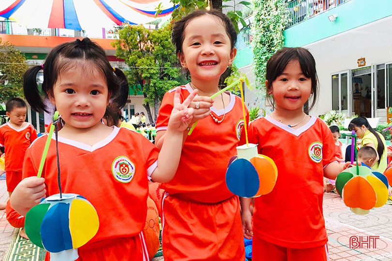 Học sinh mầm non Trí Đức háo hức khám phá Tết Trung thu