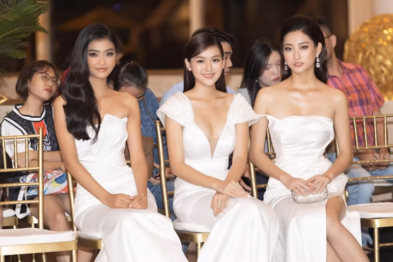 Top 3 Miss World Vietnam “đốt mắt” trong trang phục váy trắng nuột nà