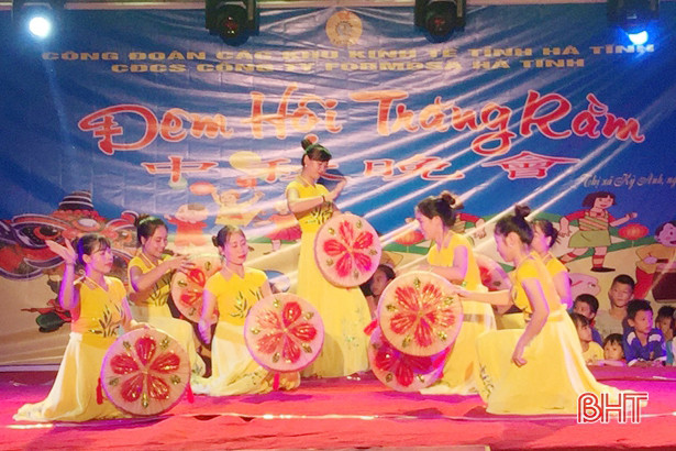 4.800 suất quà trung thu đến với con em người lao động Formosa Hà Tĩnh