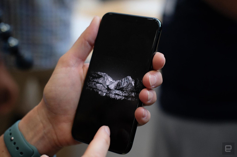 Ảnh chi tiết iPhone 11 Pro, Pro Max giá lên đến 1.449 USD