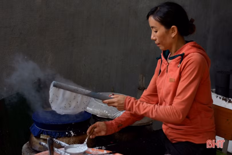 Về Kỳ Anh coi chừng “nghiện” bánh đa chợ Cầu!