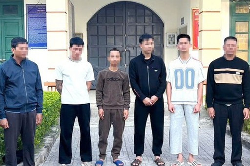 Vào quán cafe bi-a “xóc đĩa” ăn tiền