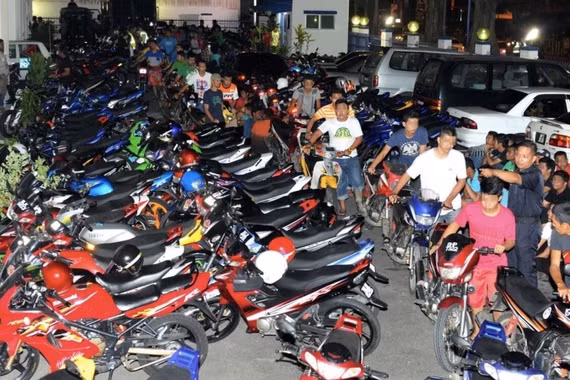 Malaysia không còn 'nhẹ tay' với xe máy 'độ'