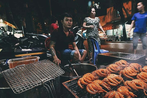 Vĩnh Khánh vào danh sách 10 con phố thú vị nhất thế giới