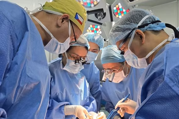 Ca ghép dương vật đầu tiên từ người cho chết não tại Việt Nam
