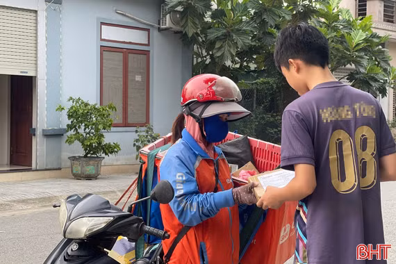 Từ tiện ích đến lệ thuộc, mặt trái của thói quen gọi shipper