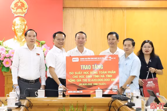 Hà Tĩnh thúc đẩy đào tạo nhân lực chất lượng cao, ứng dụng AI trong quản lý và giáo dục