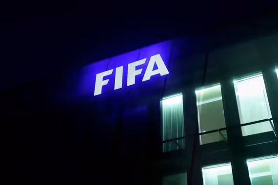 FIFA họp khẩn cấp