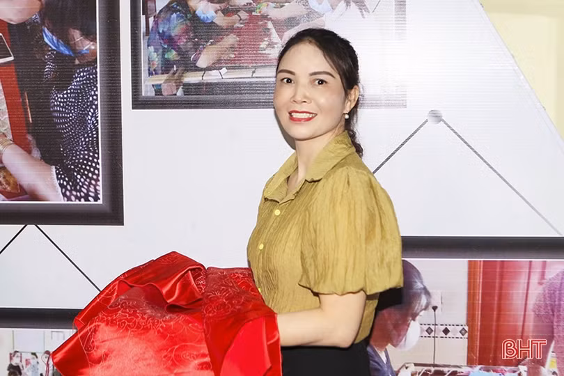 Người phụ nữ vùng giáo đồng hành cùng chị em khó khăn 