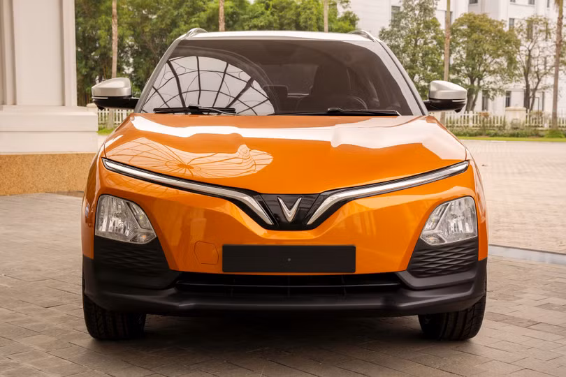 VinFast VF 5 Plus có giá 458 triệu đồng - crossover thay thế Fadil