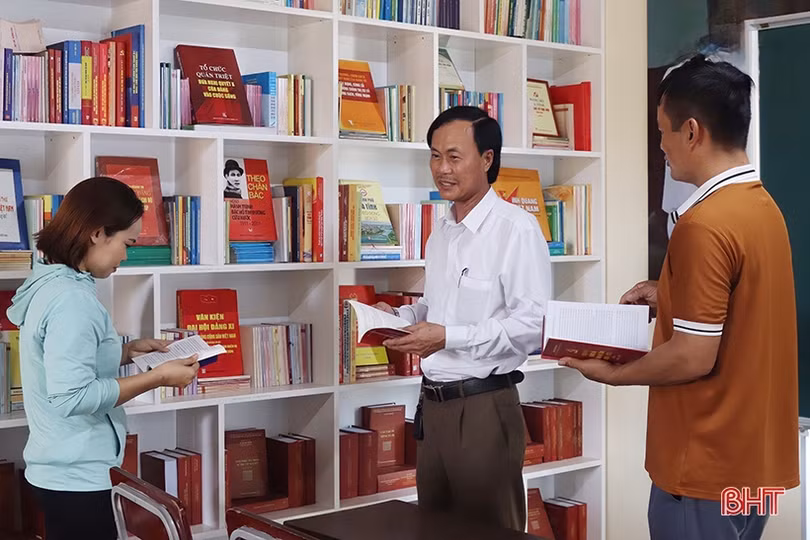 Người cán bộ mặt trận tâm huyết với việc chung 