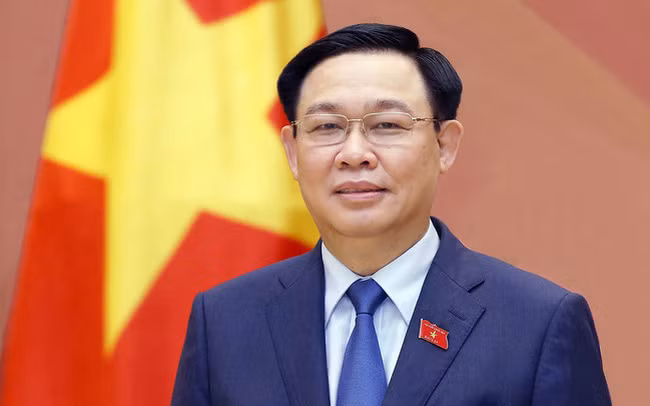 Chủ tịch Quốc hội lên đường thăm chính thức Australia và New Zealand