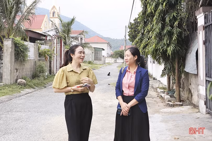 Người phụ nữ vùng giáo đồng hành cùng chị em khó khăn 