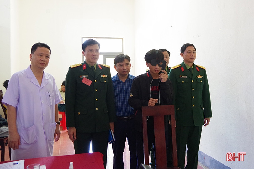 Đức Thọ hoàn thành khám tuyển nghĩa vụ quân sự, công an nhân dân năm 2023