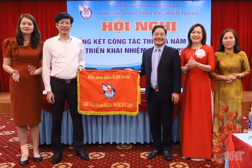 Báo chí các tỉnh Bắc miền Trung tăng cường kết nối, quảng bá văn hóa, con người địa phương