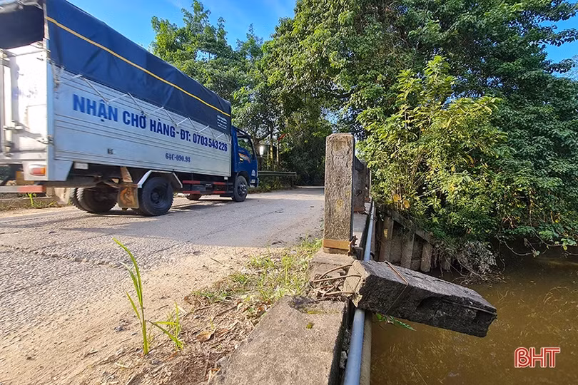 Sớm tu sửa cầu, nạo vét sông Nhe để thoát cảnh ngập lụt