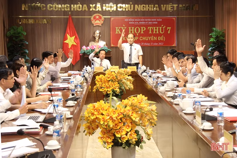 HĐND huyện Nghi Xuân thông qua nhiều nghị quyết quan trọng
